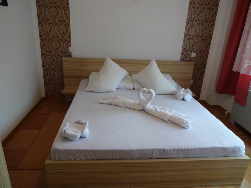 Complex Turistic Casianna & Spa ปัลตินิช ภายนอก รูปภาพ